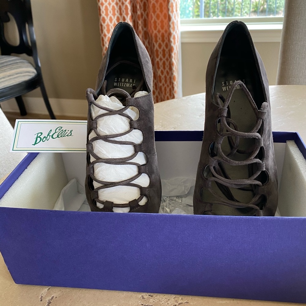 Stuart Weitzman Grey Flat - image 1